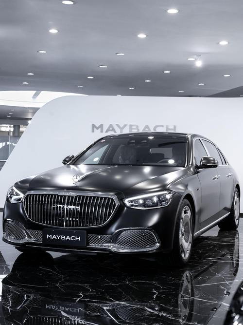 重庆47岚图汽车的售后服务让用户无忧出行，迈巴赫未来的豪华车趋势